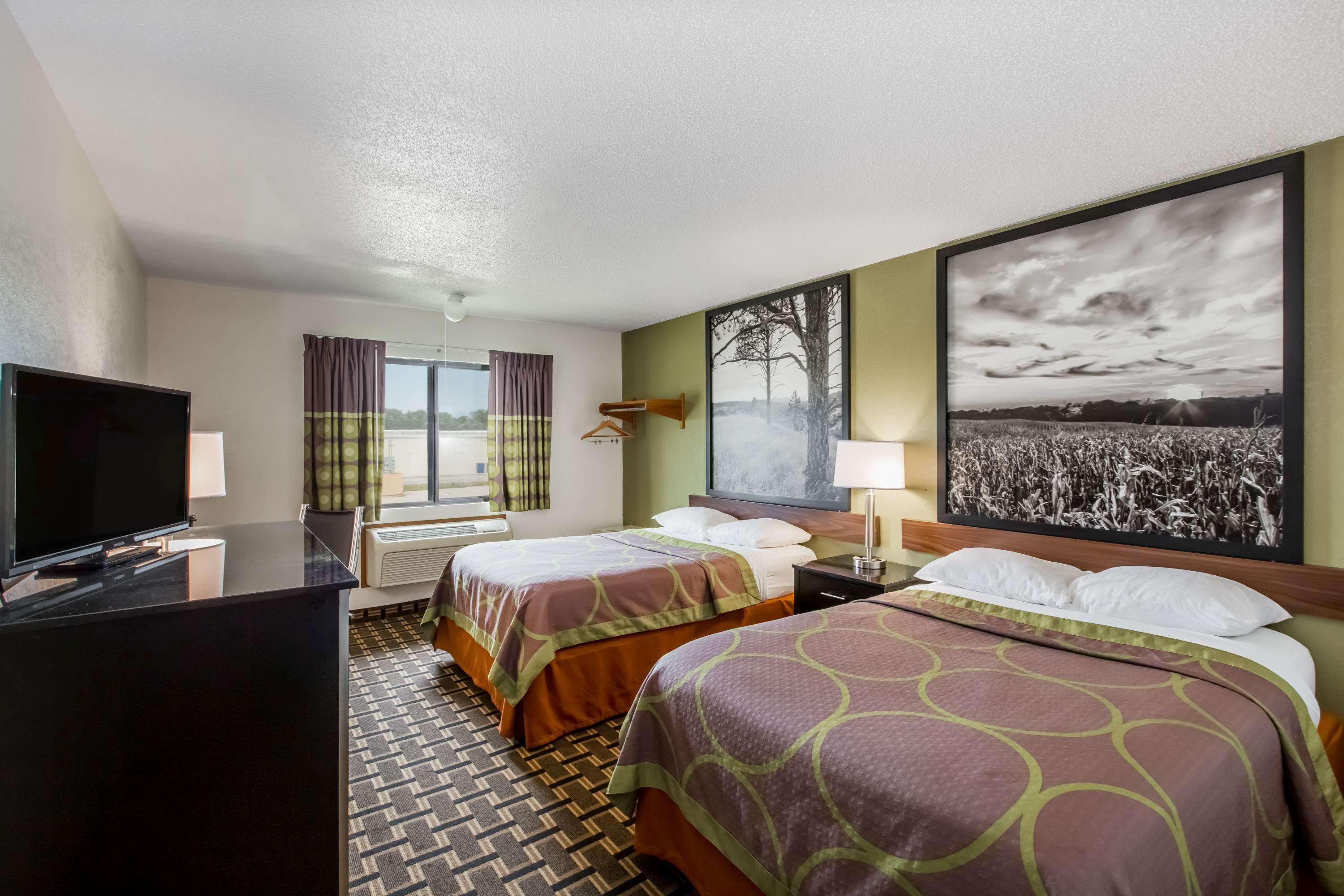 Super 8 By Wyndham Wayne Hotel Exterior foto